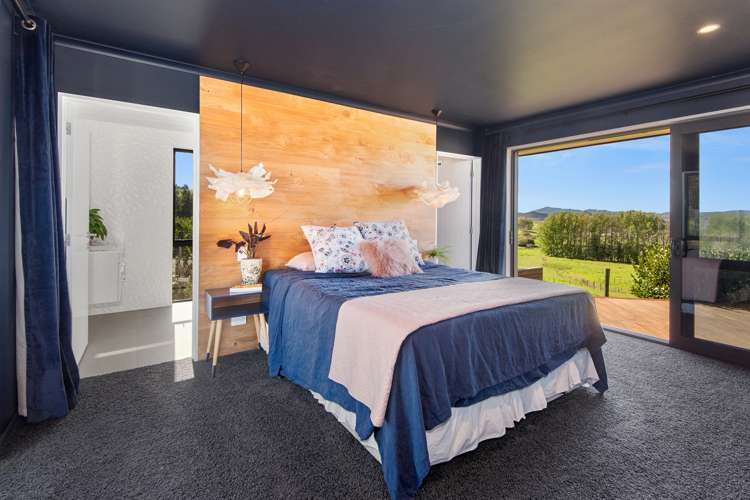 49 Atkins Road Portland_6