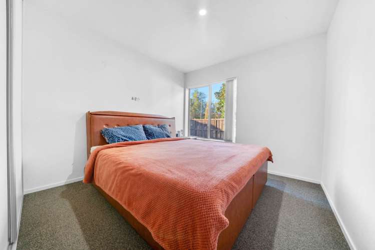 70 Popokatea Drive Takanini_10