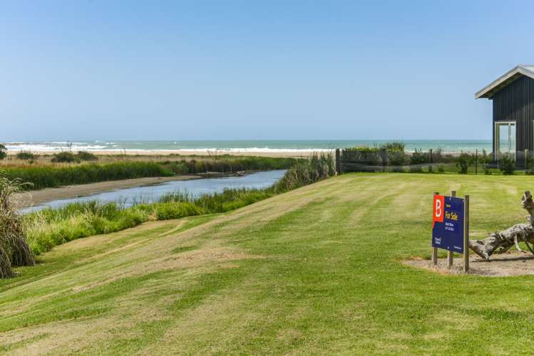 19 Shoal Beach Road Central Hawkes Bay Coastal_1