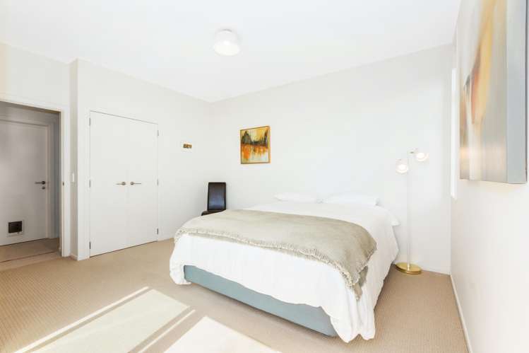 14 Ashwood Street Woodridge_14