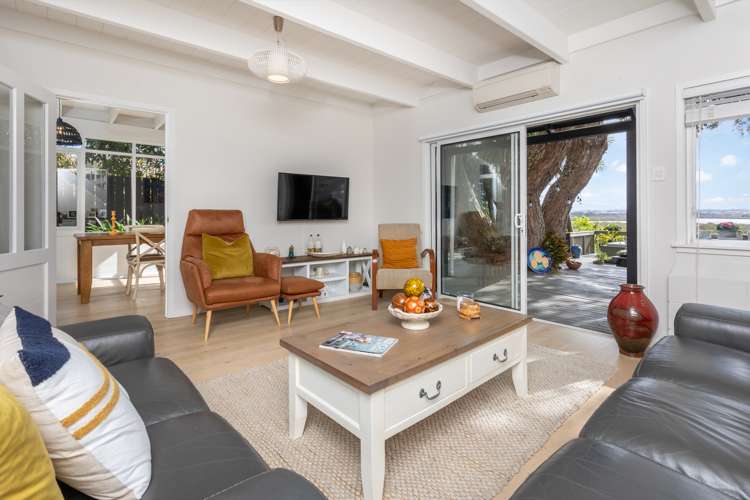 3/7a Seaside Avenue Waterview_14