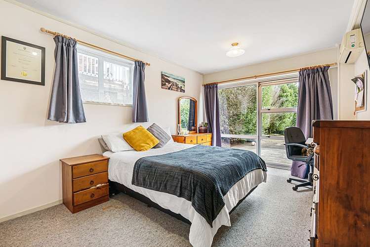 75 Clark Road Pahurehure_12