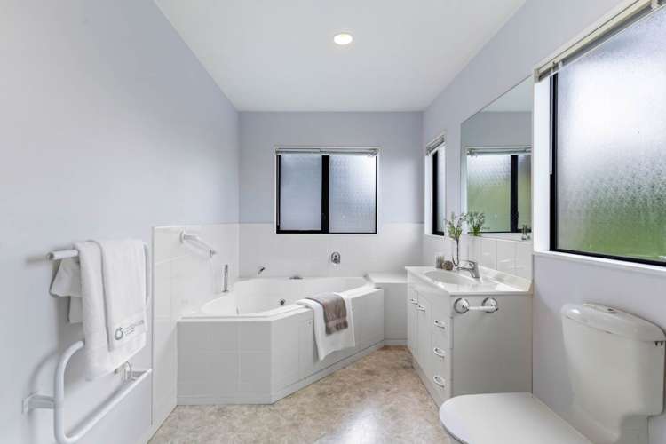 61 Calypso Way Unsworth Heights_16