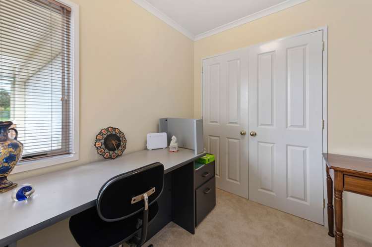 38 Owhatiura Drive Lynmore_16