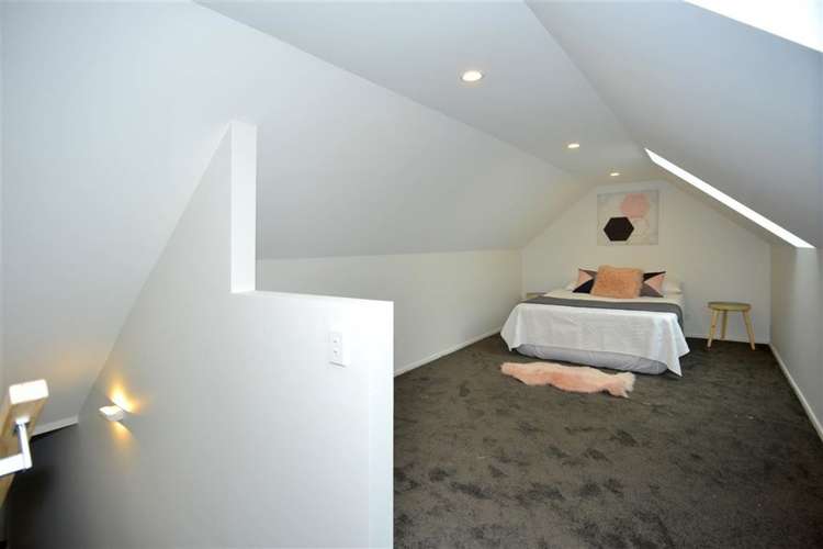 8 Langer Road Lincoln_12