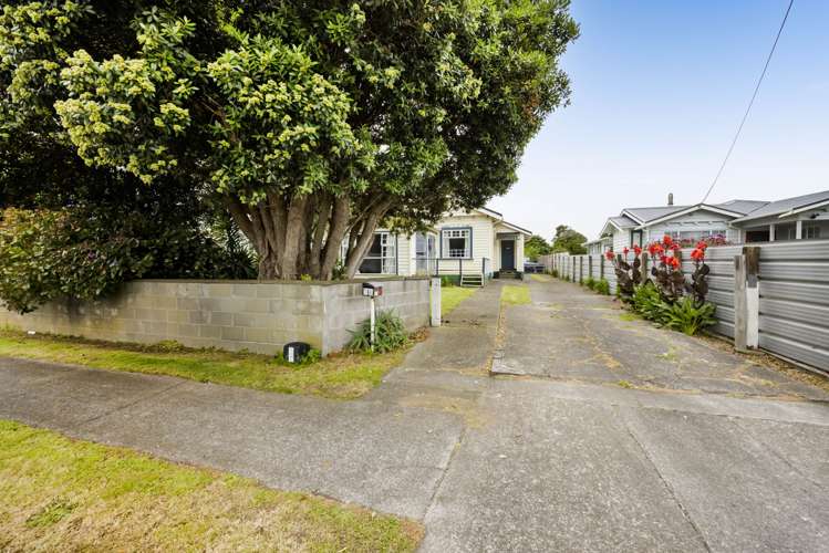 14 Vogel Street Hawera_19