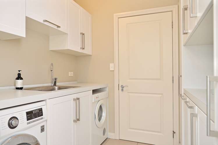 62a Richmond Road Carterton_15