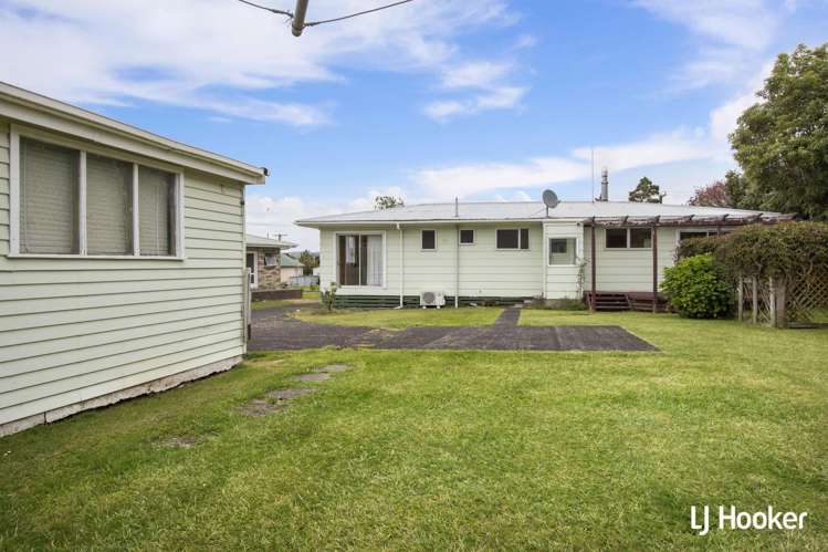 5 Regent Street Waihi_11