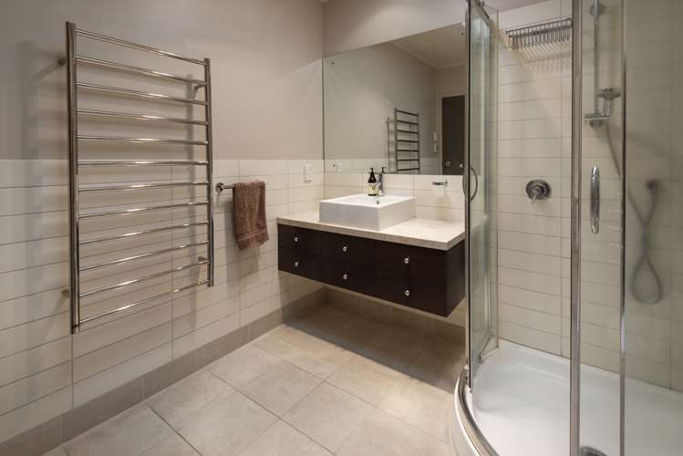 110 Bramley Drive Farm Cove_25