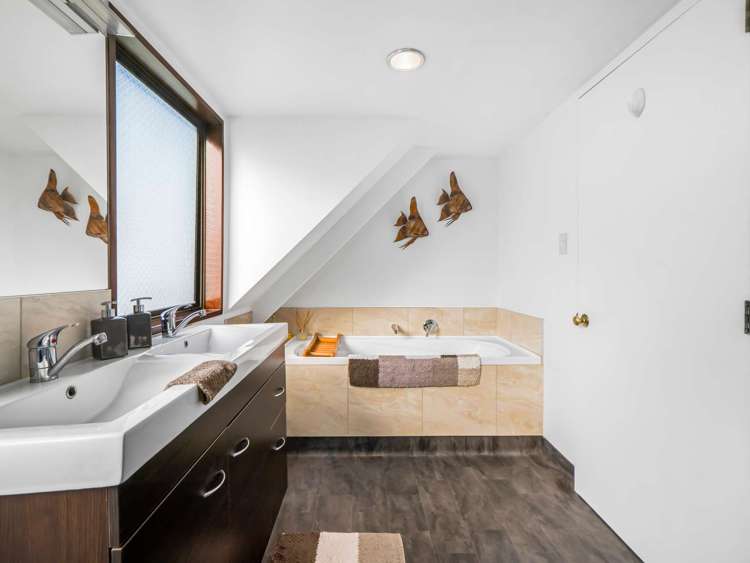 8 Payling Lane Mairehau_16