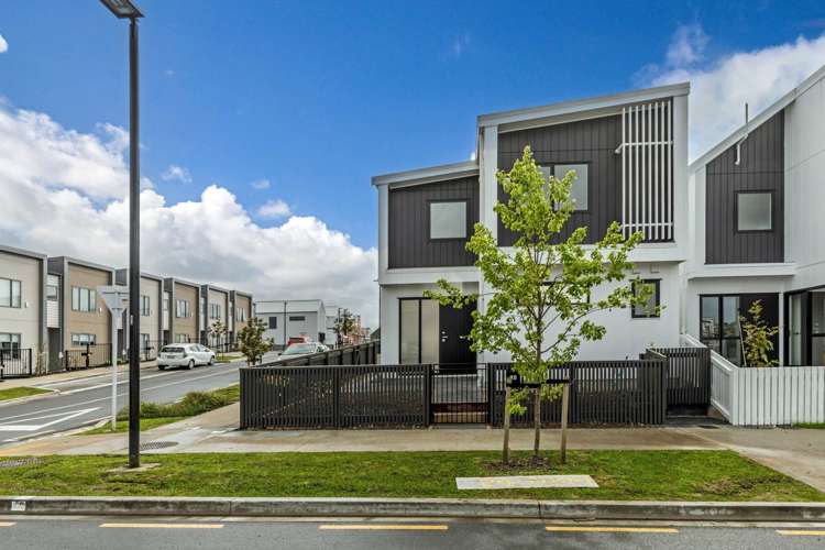 24 Bristol Freighter Road Hobsonville_20