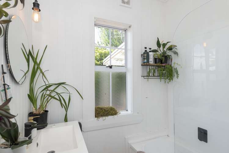 33 Ropata Street Kaiti_14