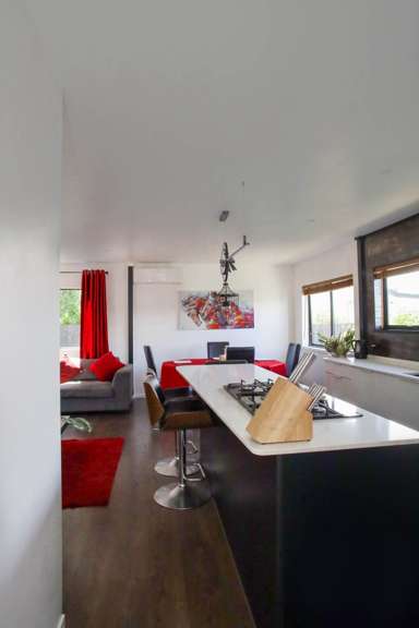 2/37 Hill Crescent_2