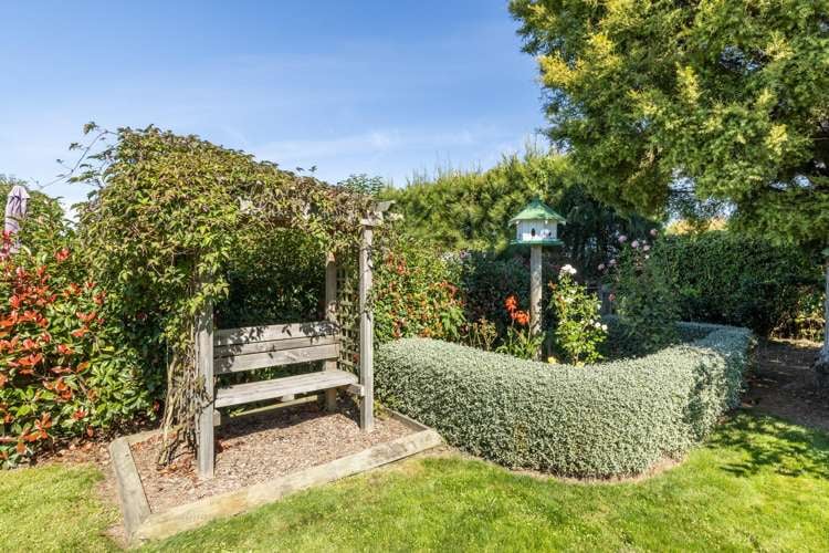 37 Grassmere Road Meeanee_33