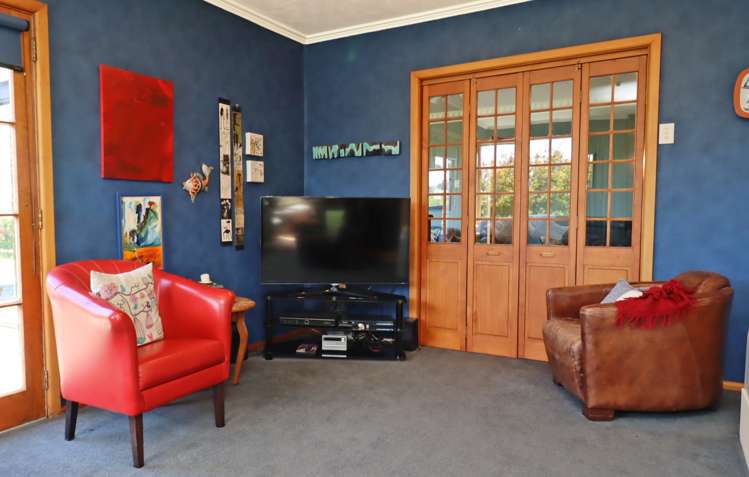 42 Maudes Road Deborah_7