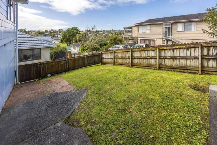 70 Solar Road Glen Eden_16