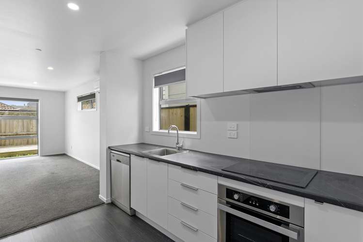 45 McGrath Way Taita_7