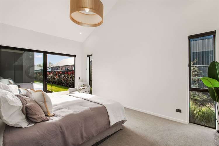 5 Hull Crescent Lincoln_12