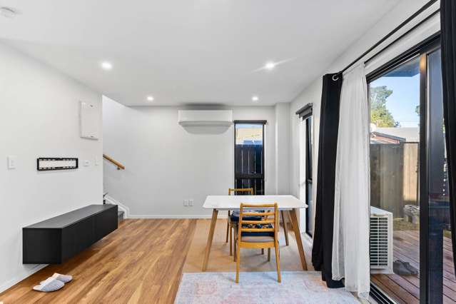 1/36 Kaipatiki Road Glenfield_3