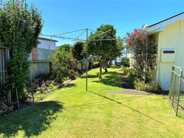 84 Wasley Lane Kawhia_18