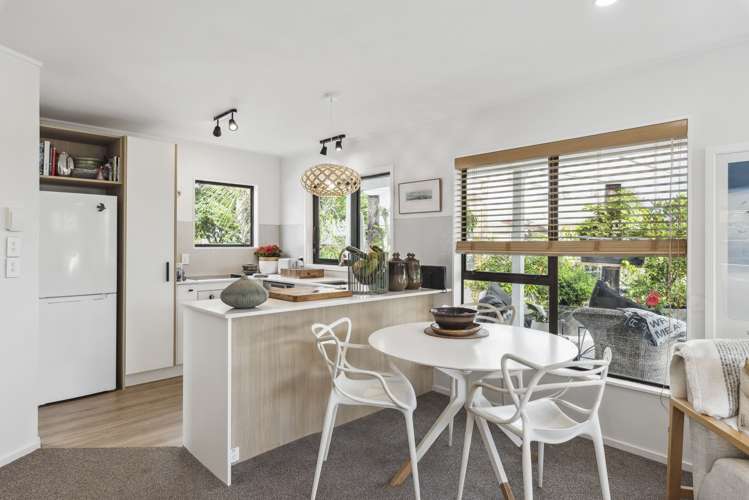 2 Island View Terrace Waikanae Beach_10