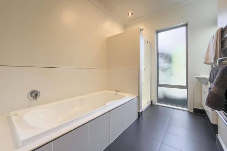 36 Albert Street Gladstone_16