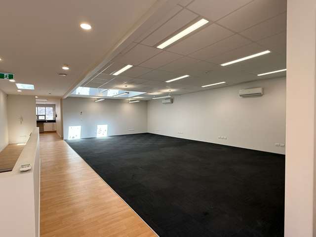 First Floor, 427 Victoria Street Central Hamilton Central_2