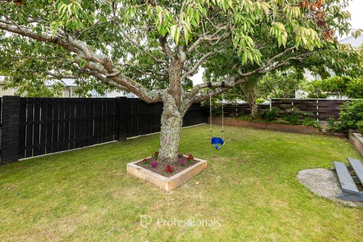 35 Whirinaki Crescent Heretaunga_17