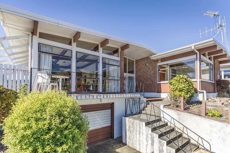 11 Saint Edmund Crescent Tawa_21