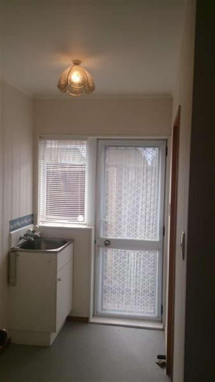 1/14 Orchid Place Te Atatu South_4