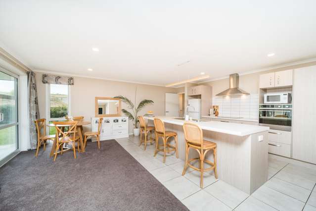 10 Macdonald Heights Feilding_2
