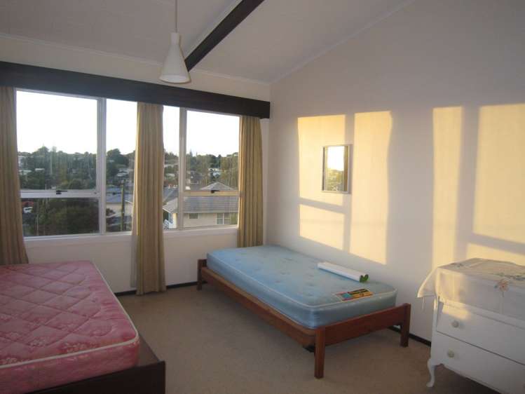 16 Barkes Place Mount Roskill_8