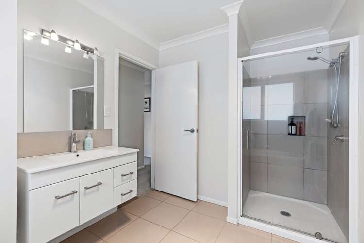 2 Raiha Street Papamoa_18