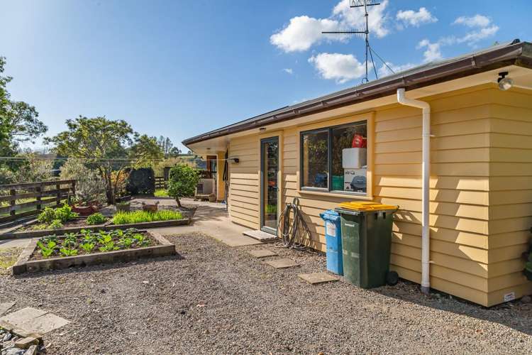 54 Potts Road Koputaroa_19