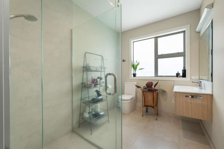 31 Browns Drive Waihi Beach_24