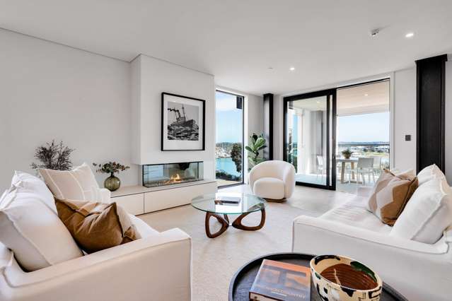 Luxury Waterfront Apartment - Customs Quay