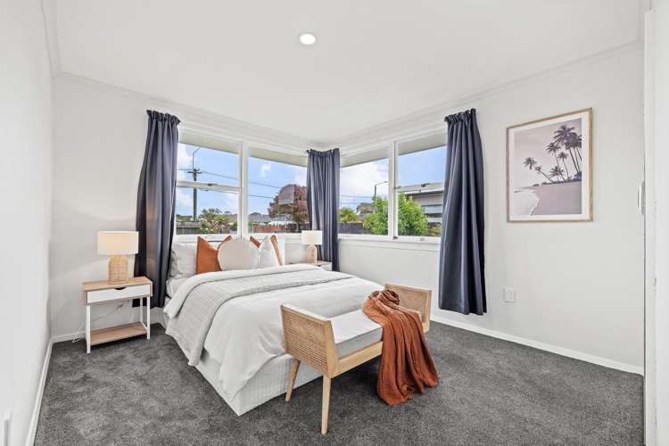 379 Breezes Road Aranui_6