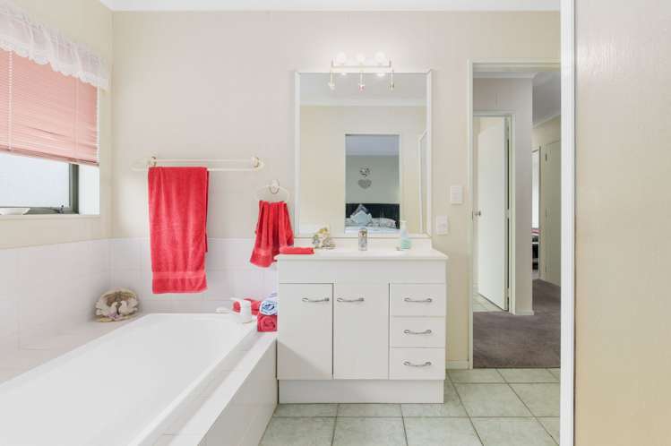 19 Lochinver Drive Nawton_5