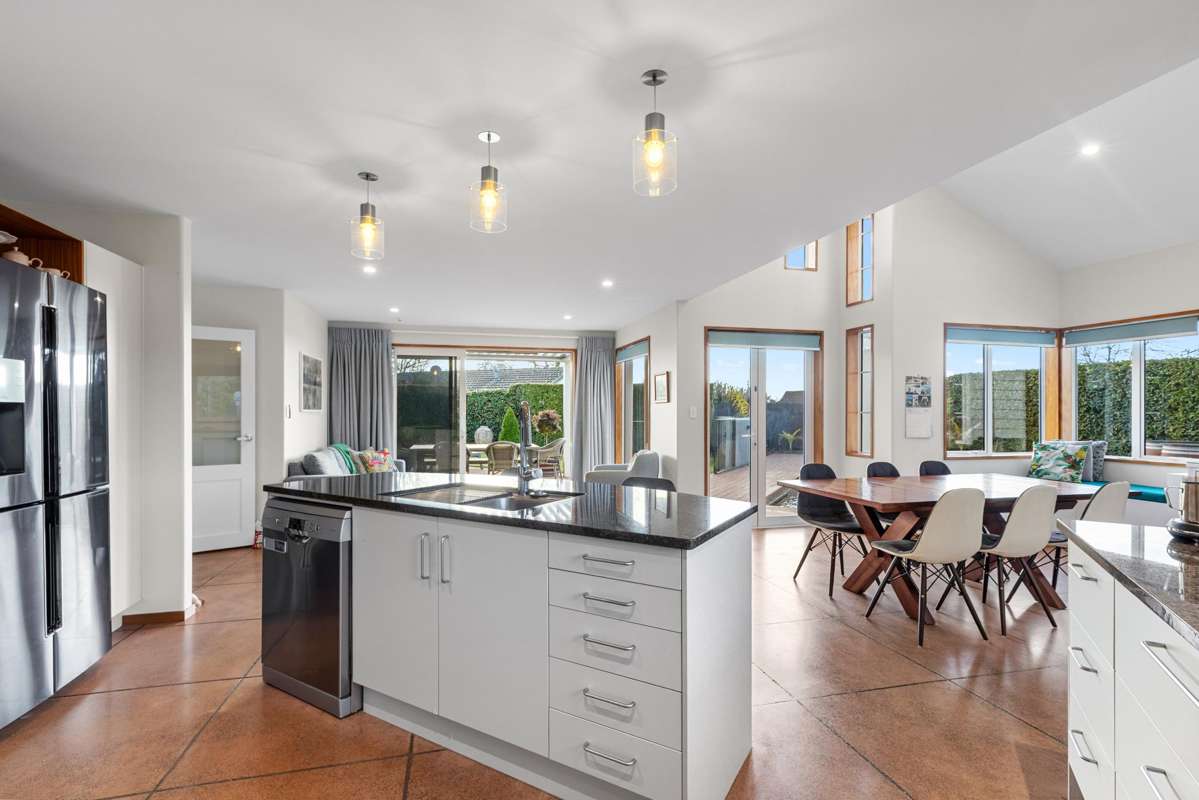 15 Sissinghurst Court_1