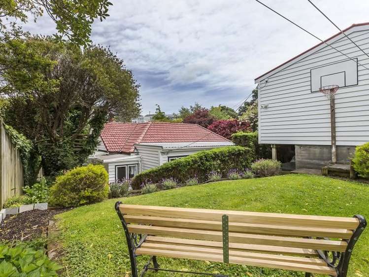 140 Onslow Road Khandallah_18