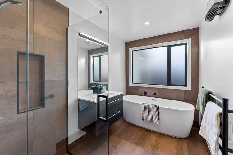 21 Brooklands Street Burwood_17