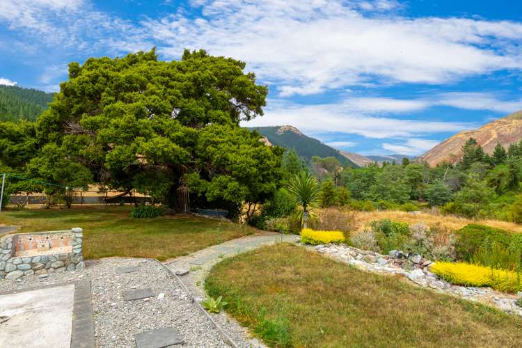 264 Wakamarina Road Havelock_5