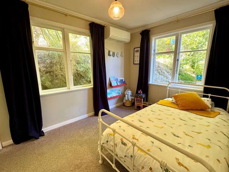 42 Delhi Crescent Khandallah_5