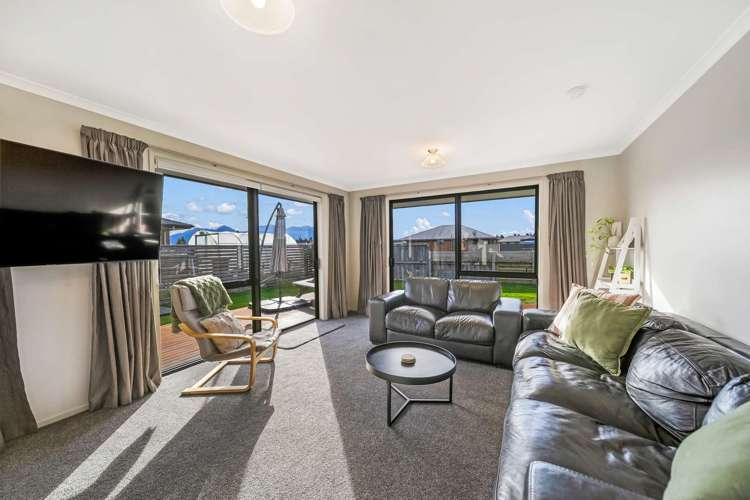 76 Orbell Crescent Te Anau_5
