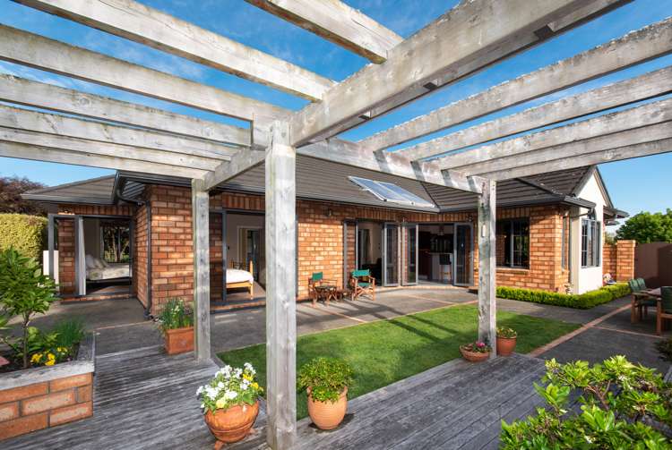 7 The Croft Havelock North_17