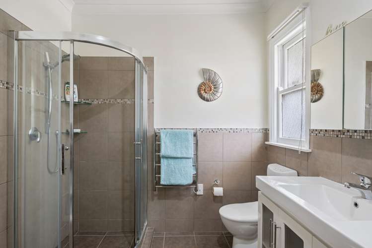 7 Kawiu Road Levin_12