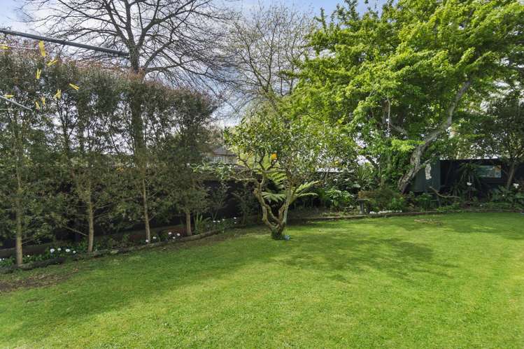 159 Grey Street Hamilton East_17