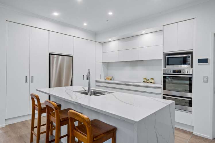 5 Sophia Place Karaka_3