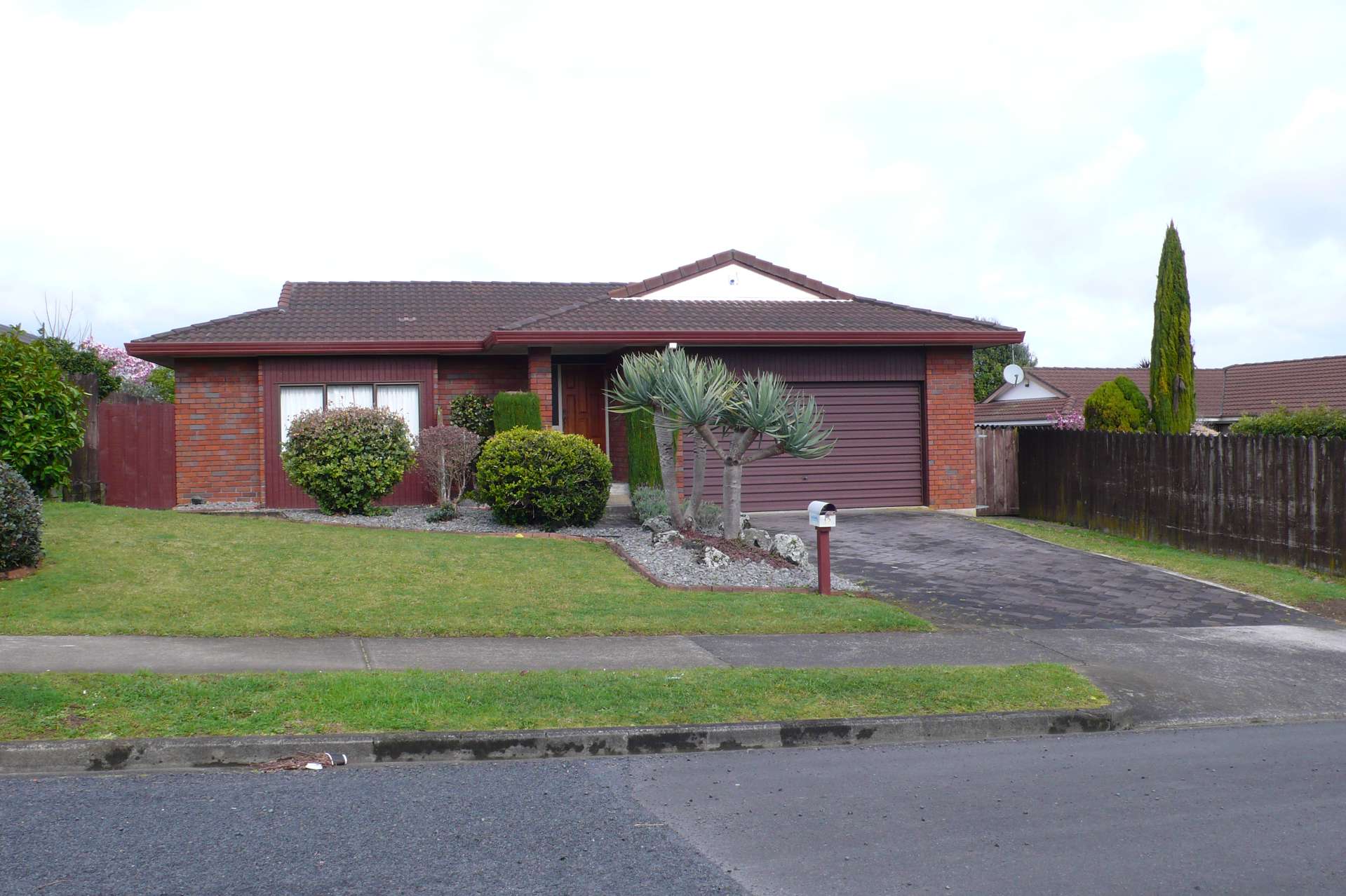 12 Billabong Place Botany Downs_0