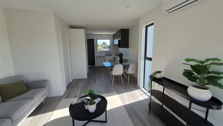 43 Friesian Drive Mangere_3